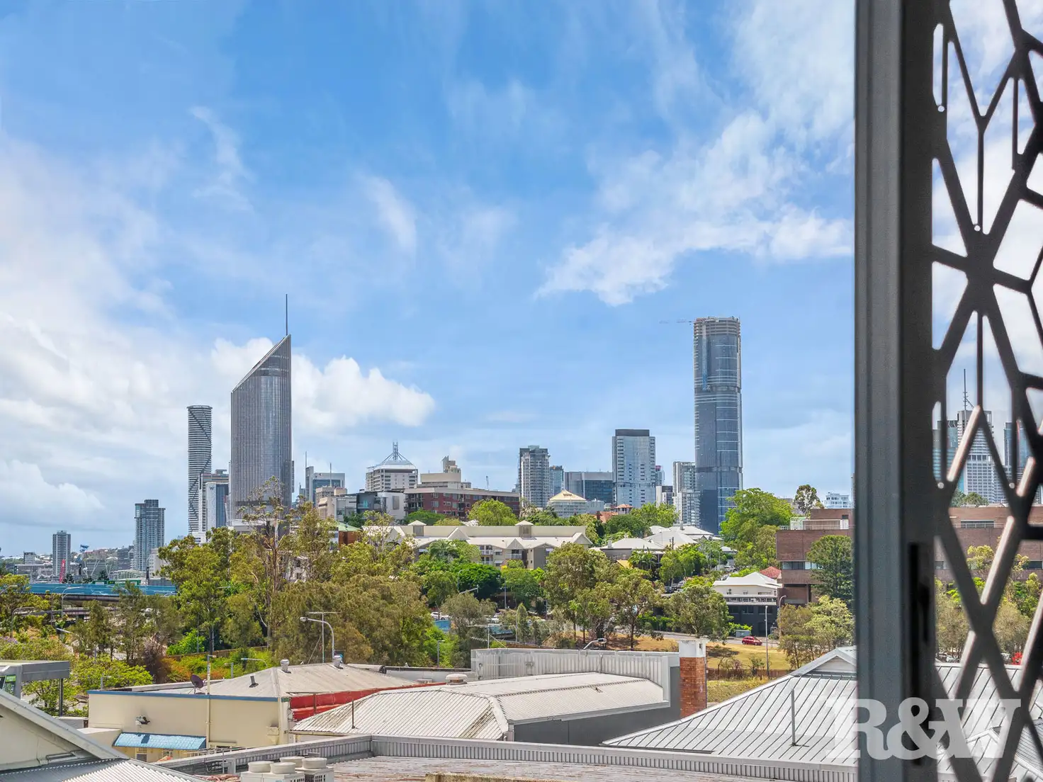 Main view of Homely apartment listing, 1406/4 Hubert Street, Woolloongabba QLD 4102