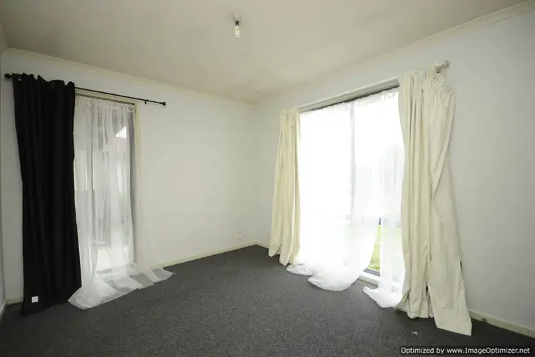 Fifth view of Homely house listing, 35 Cameron Crescent, East Bairnsdale VIC 3875