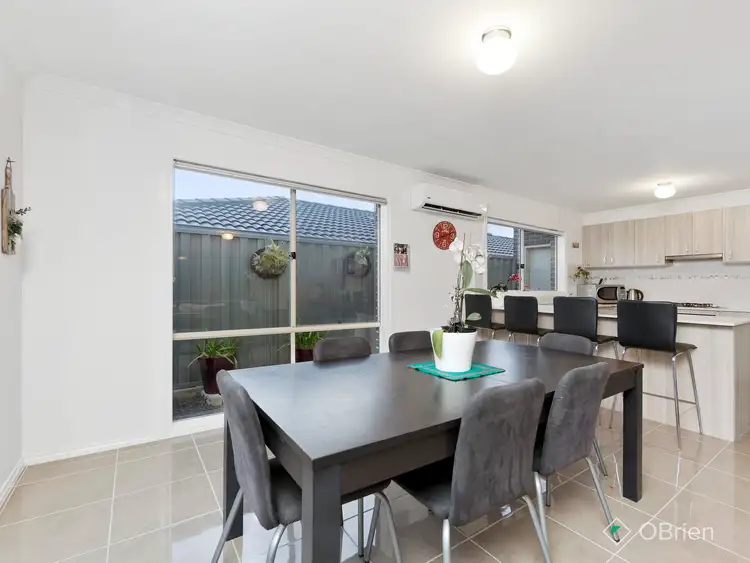 Fourth view of Homely unit listing, 8 Everton Lane, Langwarrin VIC 3910