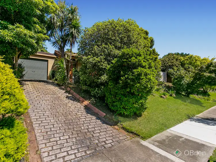 Fourth view of Homely house listing, 1 Maretimo Court, Frankston South VIC 3199