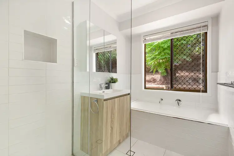 Fifth view of Homely house listing, 5 Maneroo Court, Springwood QLD 4127