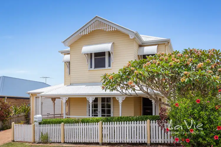 4 Chateau Street, Springfield Lakes QLD 4300
