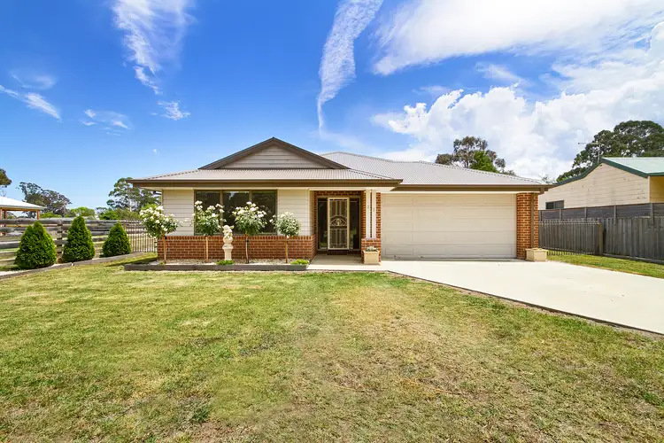 Main view of Homely house listing, 27 Goodwin Street, Toongabbie VIC 3856
