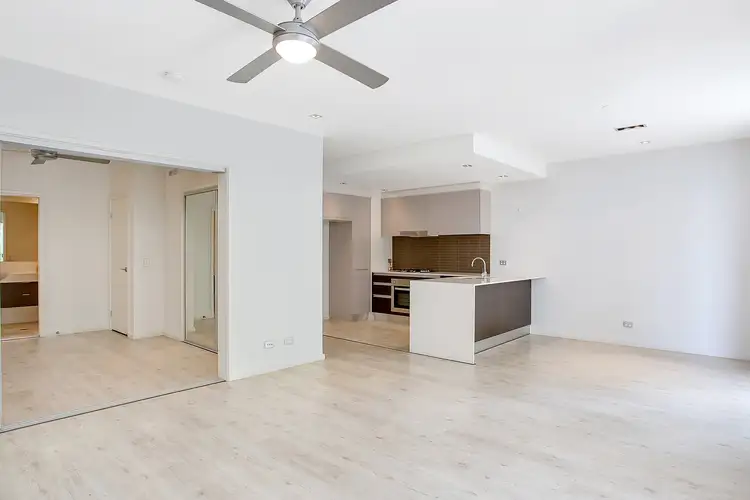 Fourth view of Homely unit listing, 2022/3029 The Boulevard, Carrara QLD 4211