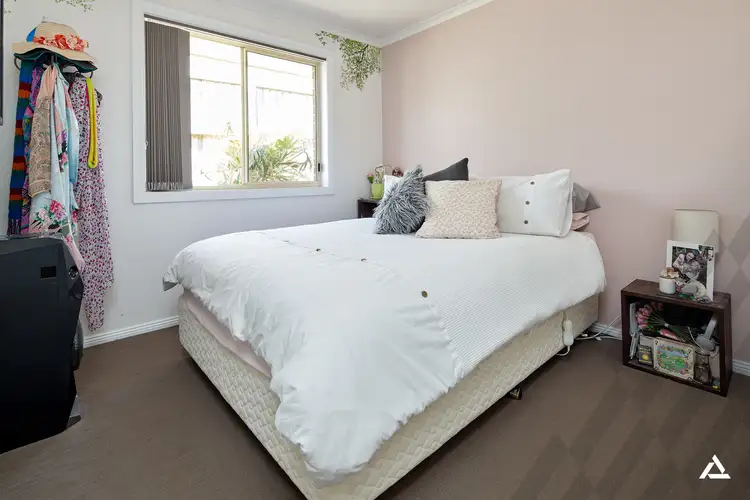 Sixth view of Homely house listing, 6 Folkstone Court, Drouin VIC 3818