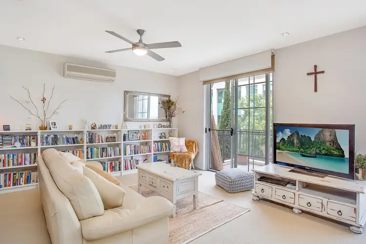 Fifth view of Homely apartment listing, 2034/3029 The Boulevard Boulevard, Carrara QLD 4211