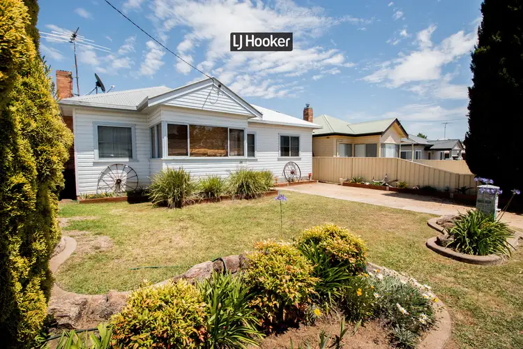 24 Jack Street, Inverell NSW 2360