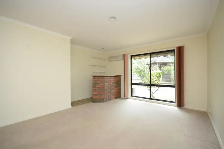 Seventh view of Homely house listing, 5 Lindsay Court, Wy Yung VIC 3875