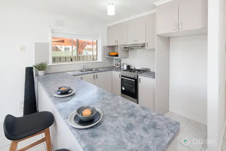 Fifth view of Homely house listing, 15 Muirkirk Close, Endeavour Hills VIC 3802