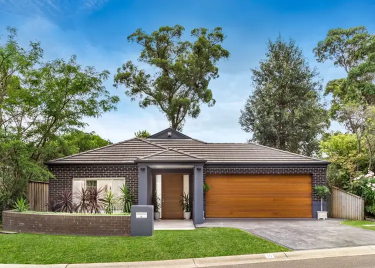 10 Forest Glen Way, Menai NSW 2234