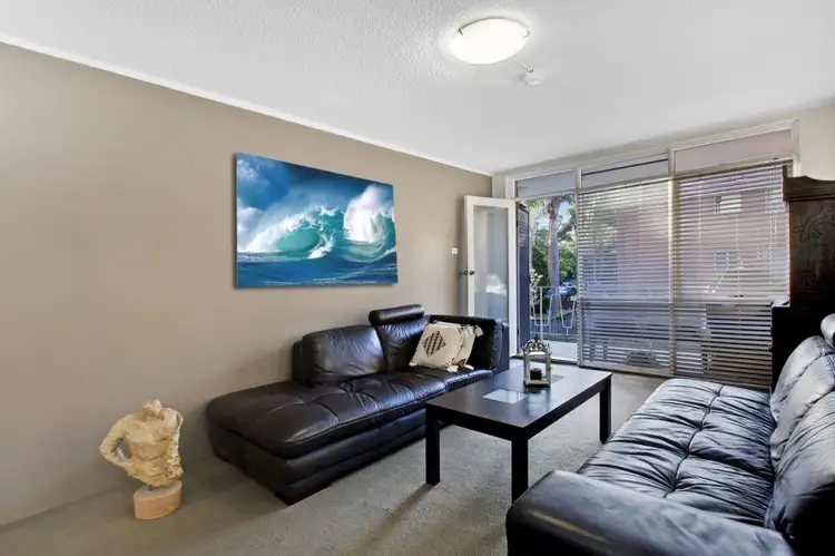 1/51 Howard Avenue, Dee Why NSW 2099