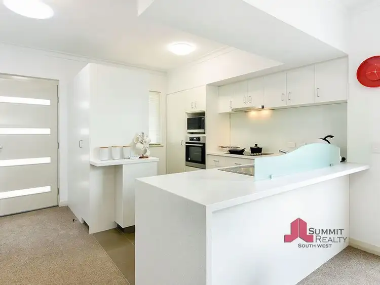 Fifth view of Homely villa listing, 16/2 Wattle Street, Bunbury WA 6230