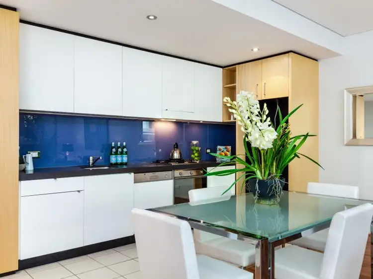 2101/4 Sterling Circuit, Camperdown NSW 2050