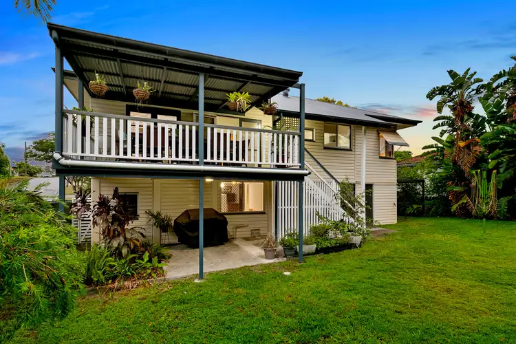 63 Lancaster Street, Coorparoo QLD 4151