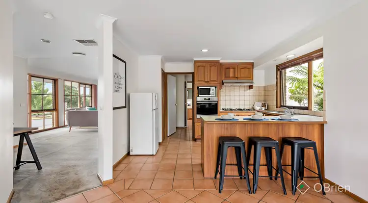 Fifth view of Homely house listing, 1 Rosella Court, Pearcedale VIC 3912