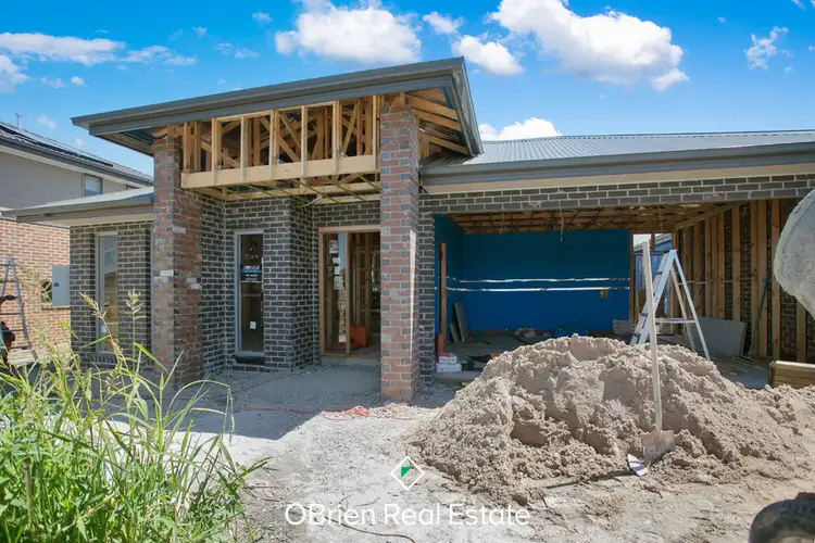 5 Yarra Street, Clyde VIC 3978