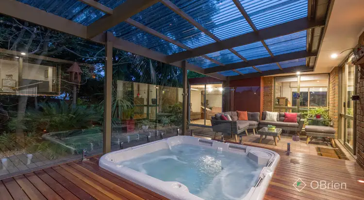6 Calwell Court, Skye VIC 3977