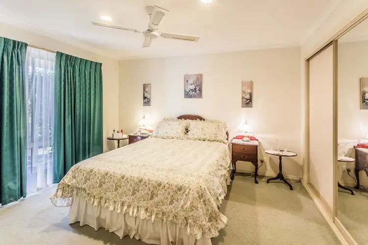 Sixth view of Homely house listing, 3 Oberin Court, Echuca VIC 3564