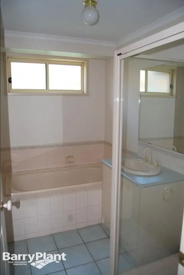 Sixth view of Homely house listing, 3 Rogers Close, Burnside VIC 3023