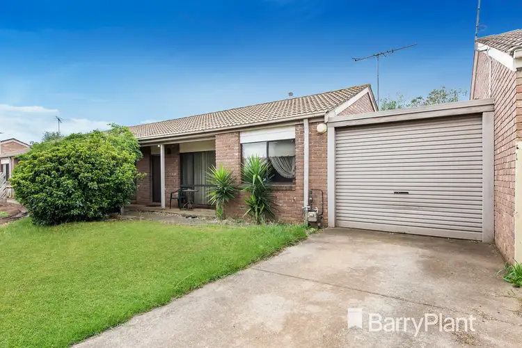 4/58 Andrew Street, Melton South VIC 3338