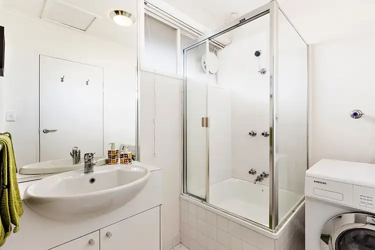 Fifth view of Homely apartment listing, 7/31 Clapham Street, Thornbury VIC 3071