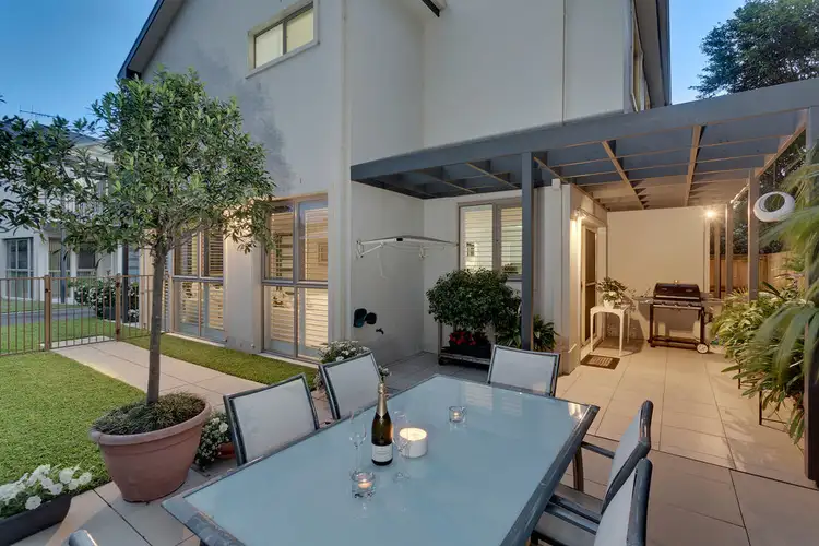 Third view of Homely apartment listing, 3/30-32 Blackbutts Road, Frenchs Forest NSW 2086