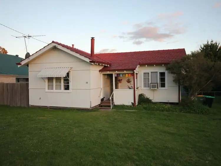 22 Simpson Street, Collie WA 6225