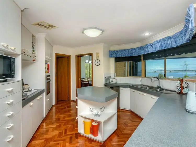 Sixth view of Homely house listing, 4 Christina Street, Australind WA 6233