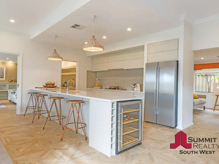 Fifth view of Homely house listing, 6 Pascoe Way, Millbridge WA 6232