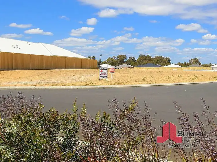 1 Muir Road, Dalyellup WA 6230