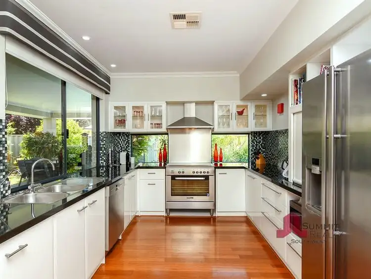 Sixth view of Homely house listing, 5 Bedwell Court, Glen Iris WA 6230