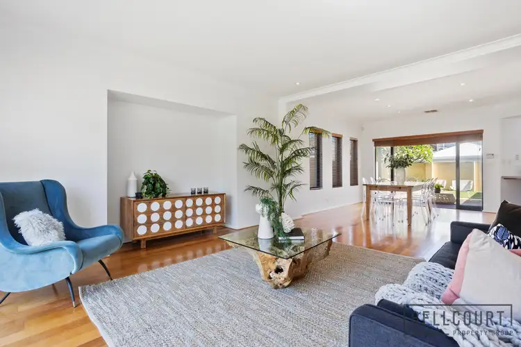 7 Jarrah Lane, Mount Claremont WA 6010