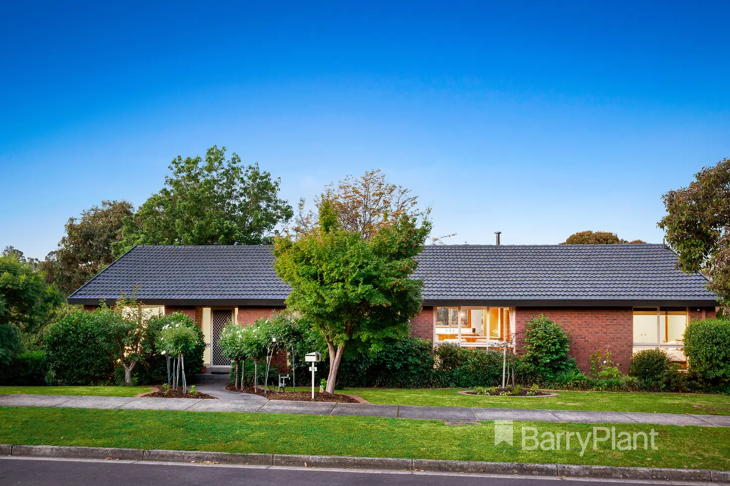 Main view of Homely house listing, 14 Flowerdrum Close, Templestowe VIC 3106