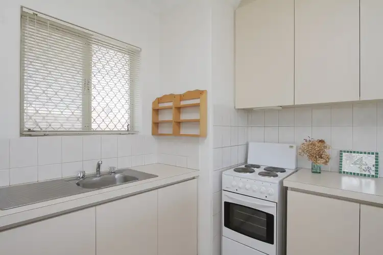 Fourth view of Homely unit listing, 4/1A Hobbs Avenue, Como WA 6152