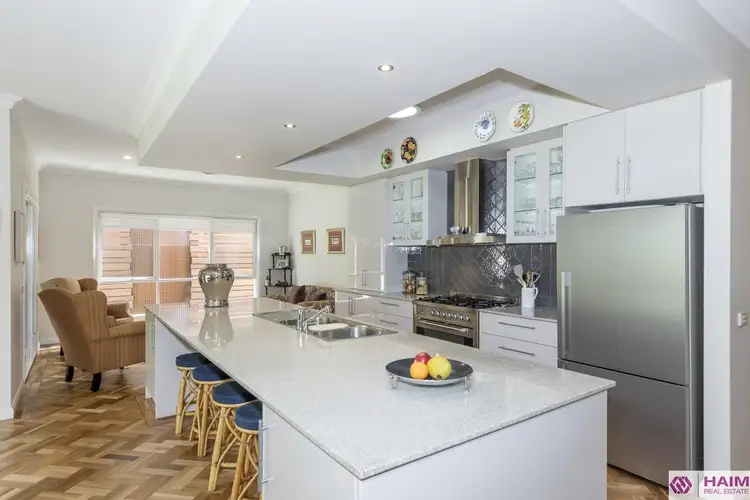 Sixth view of Homely house listing, 7 Horizon View, Macleod VIC 3085