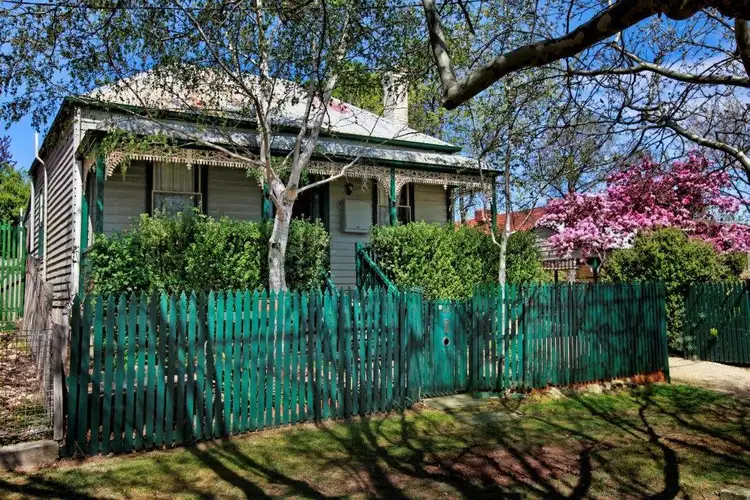 34 Berkeley Street, Castlemaine VIC 3450