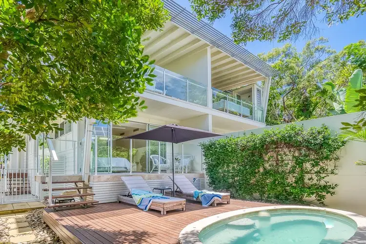 2/8 Hill Street, Sunshine Beach QLD 4567