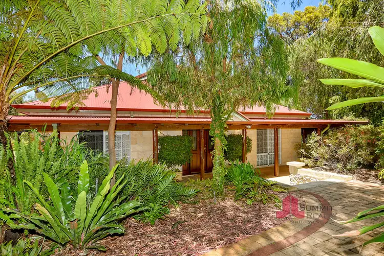 4 St Andrews Hill, Leschenault WA 6233