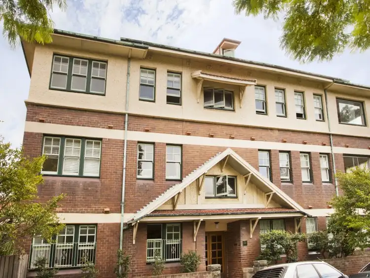 Fifth view of Homely apartment listing, 2/124 Kirribilli Avenue, Kirribilli NSW 2061