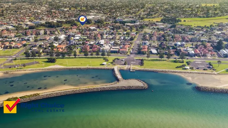 Second view of Homely townhouse listing, 2/15 Grove Circuit, Lake Illawarra NSW 2528