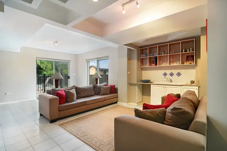Fifth view of Homely house listing, 19 Baudin Close, Illawong NSW 2234