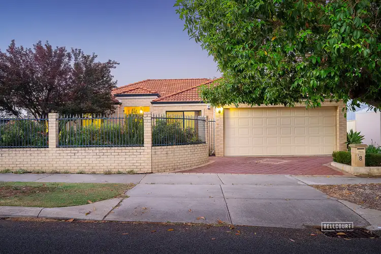 1/8 Hope Avenue, Manning WA 6152
