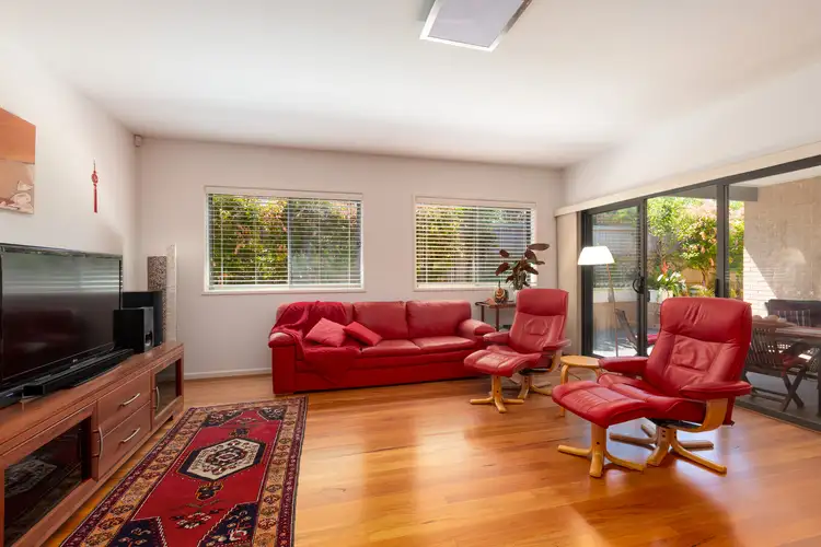 25 Elambra Parade, Gerringong NSW 2534