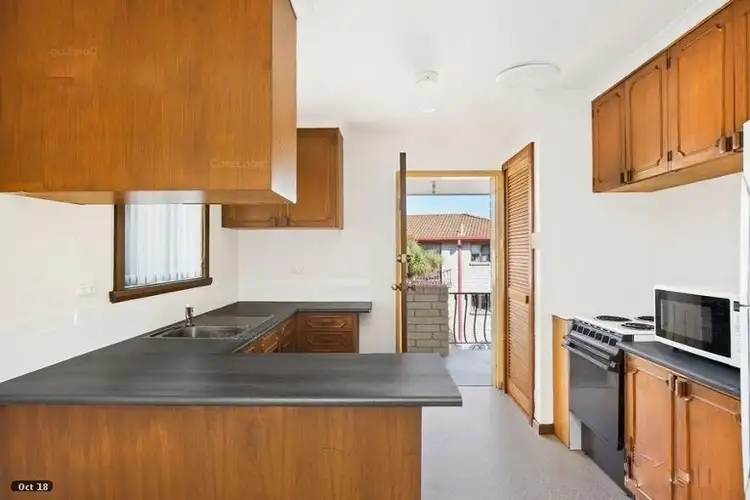 7/4 Alanvale Road, Newnham TAS 7248