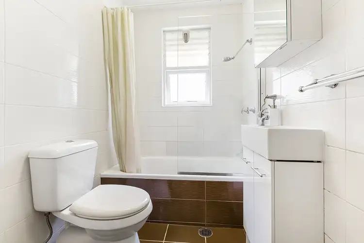 Fifth view of Homely apartment listing, 7/35 Oaks Avenue, Dee Why NSW 2099