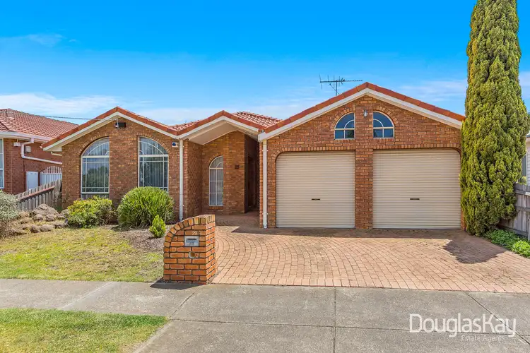 29 Suffolk Road, Sunshine North VIC 3020