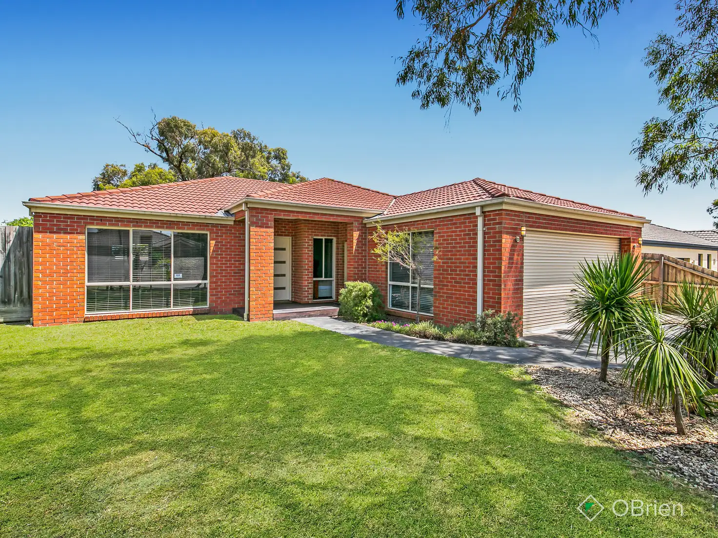 Main view of Homely house listing, 5 Jessica Place, Carrum Downs VIC 3201