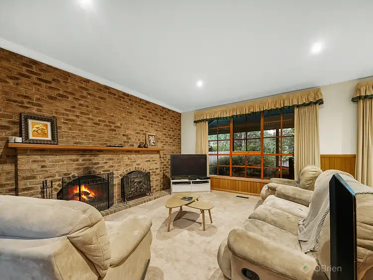 Third view of Homely house listing, 3 Glover Court, Berwick VIC 3806