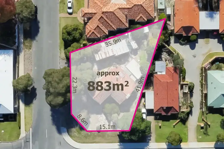 60 Henning Crescent, Manning WA 6152