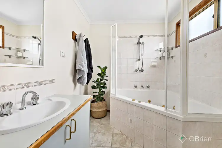 Fifth view of Homely house listing, 6 Orama Avenue, Carrum Downs VIC 3201